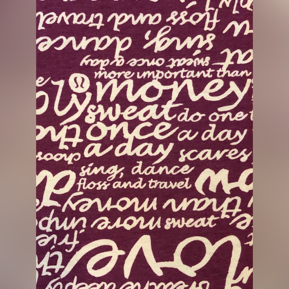 Lululemon Vinyasa Scarf Manifesto Print Heathered Dewberry Purple Grail - Picture 2 of 8